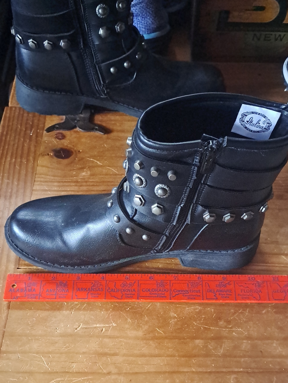 Italina by Summer Rio Stud Rio Motorcycle Ankle Boots EU 39 Womens 8-8.5 Black - Picture 15 of 15